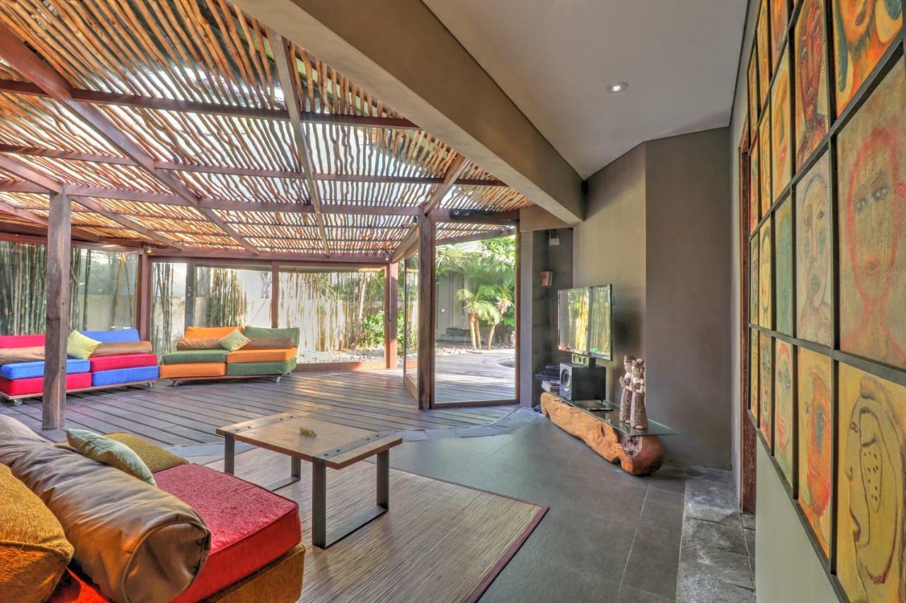 Villa Sham Seminyak  Luaran gambar