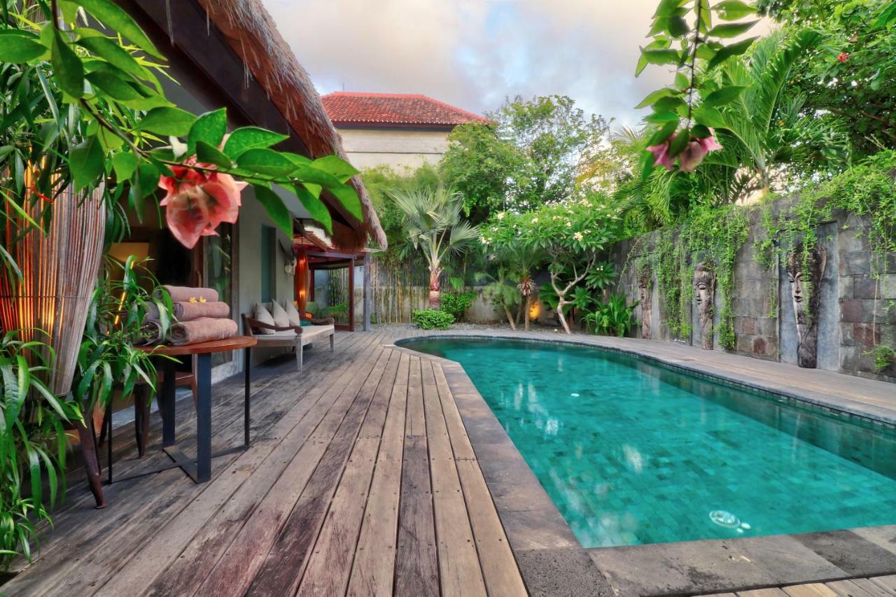 Villa Sham Seminyak  Luaran gambar
